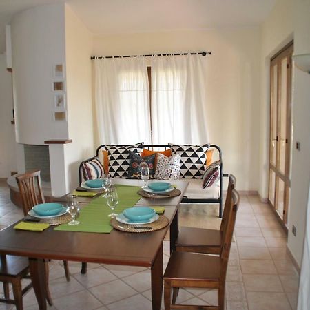 Casa Sa Serra Lotzorai Exteriör bild