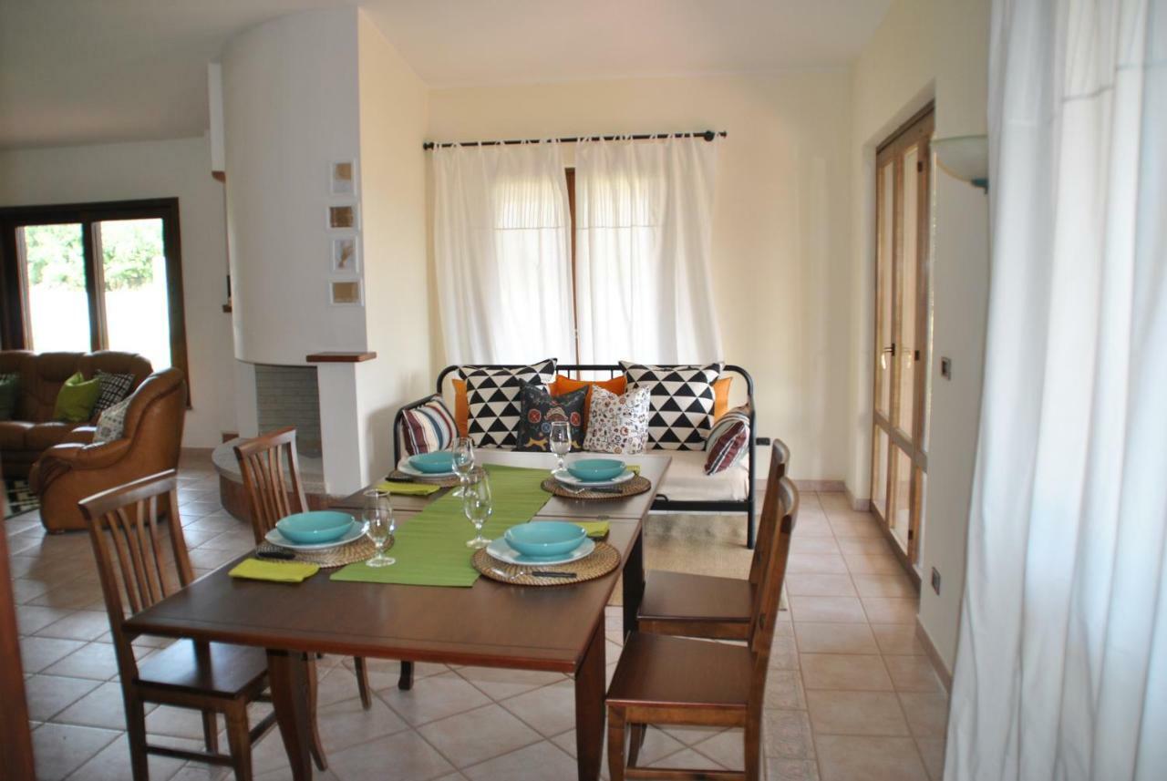 Casa Sa Serra Lotzorai Exteriör bild