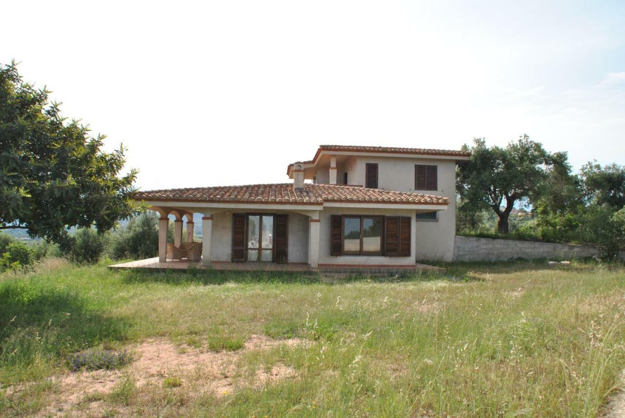 Casa Sa Serra Lotzorai Exteriör bild